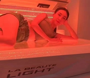 How & Why Red Light Therapy is Going to Make You Look Younger?